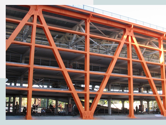 Многоуровневые паркинги в Кизилюрт от 620 руб.